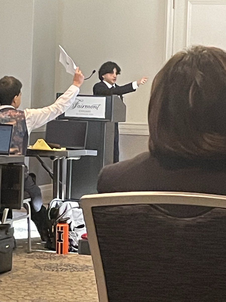 HaynamNation's tweet photo. Revere Model UN team giving speeches, fielding questions, and negotiating as diplomats do, at the Chicago International Model UN Conference (CIMUN). https://t.co/UkVaQIGc7j