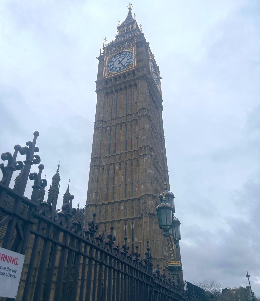 rdons85's tweet image. London 🇬🇧🎄#London #ChristmasVibes