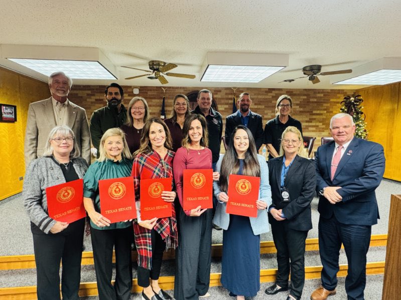 ElectAHinojosa's tweet photo. Yesterday was a great evening at the Flour Bluff ISD Board Meeting celebrating excellence in our schools. My office presented certificates of appreciation to the Teachers of the Year in recognition of their outstanding achievement.

It was also a pleasure to visit with FBISD Chief Lance Howard and to witness the swearing in of two new FBISD police officers, Kevin Harris and Timothy Mitchell. Congratulations to both of these officers and thank you for your commitment to keeping our students and staff safe.