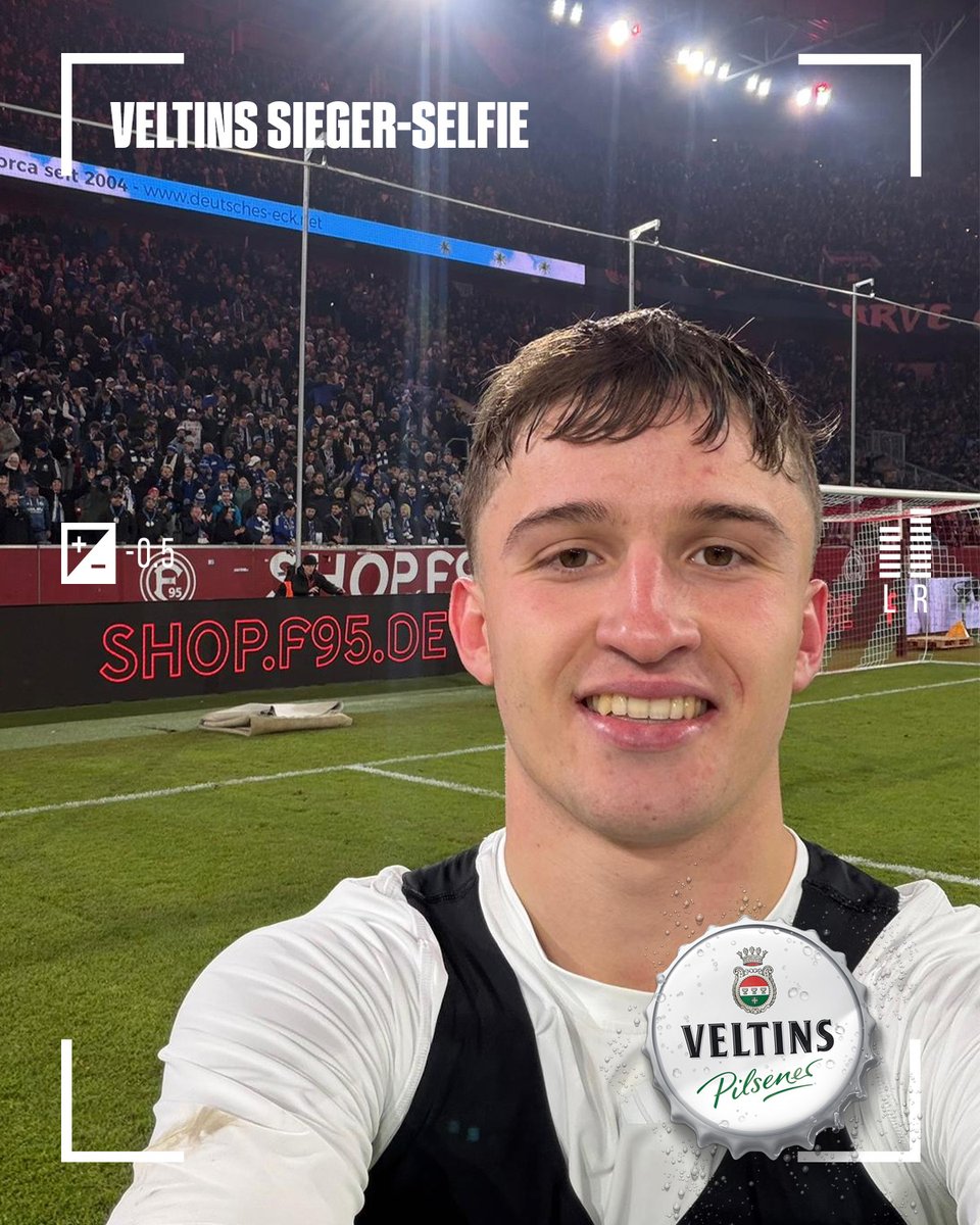 s04's tweet image. Tordebütselfie 🤳👏

#S04 | #F95S04 | #VELTINS