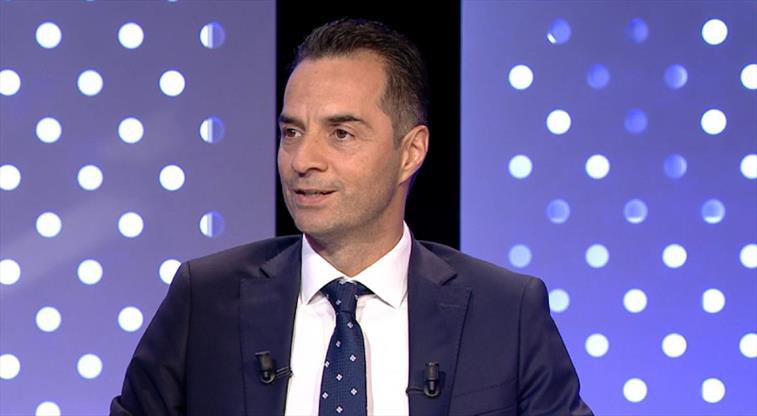 enosportz's tweet photo. beIN Sports’un eski hakem yorumcusu Bahattin Duran: 

“Kazımcan’ın eli doğal konumda. Mümkün olduğunca eli doğal konumda.” https://t.co/XSu1W1DFos