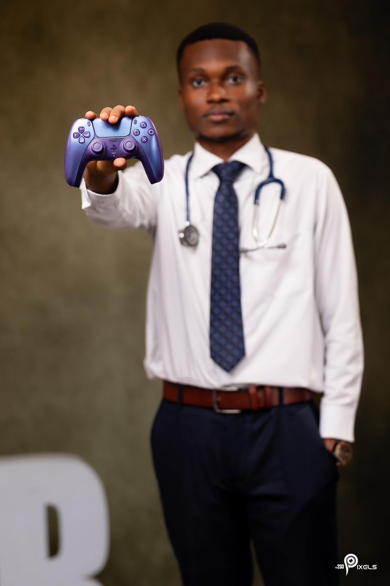 FIFA >>>>>>>>>>Medschool💪🏾 Congratulations Dr. Bright Okyiri!