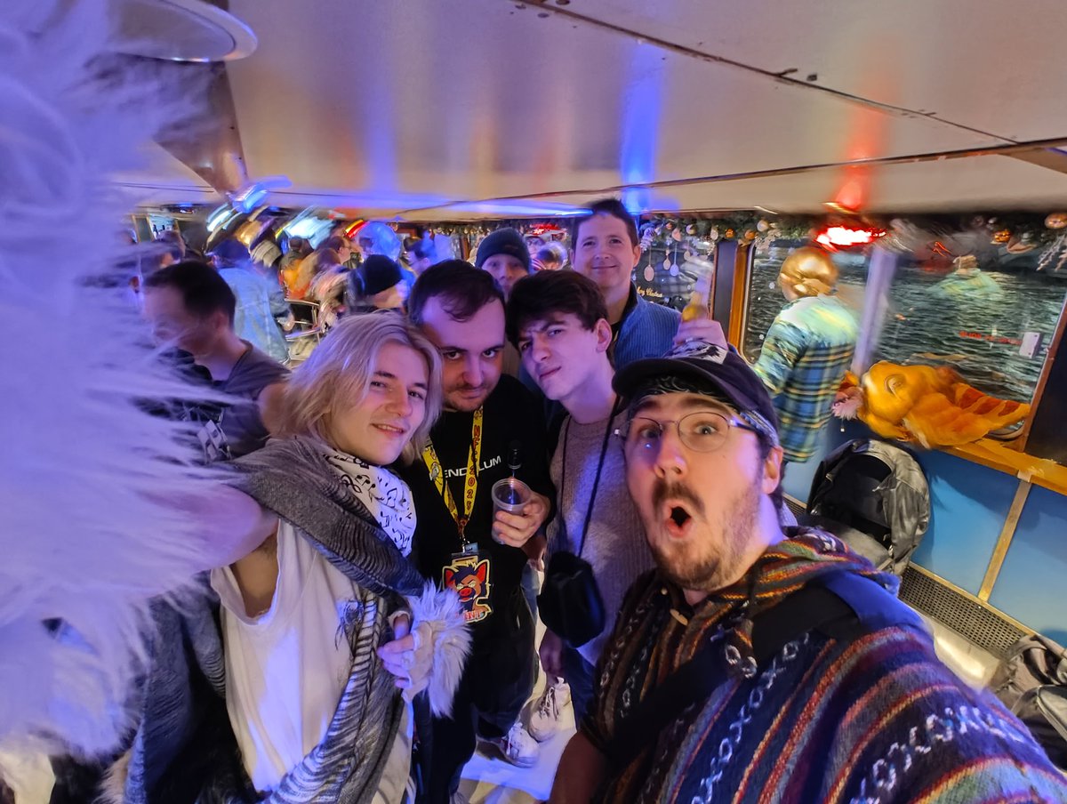 BOAT PARTY LFM GOES HARD!