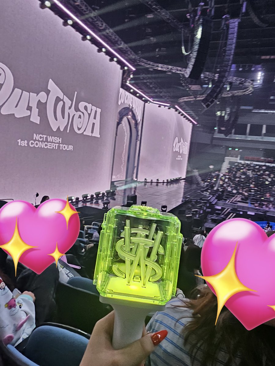 TRRRMMM's tweet photo. 哥哥们 回到相见的那一天好不好😭
오빠들, 다시 그날로 돌아가자 제발 ㅠㅠ😭 https://t.co/xYyDQoOO85
