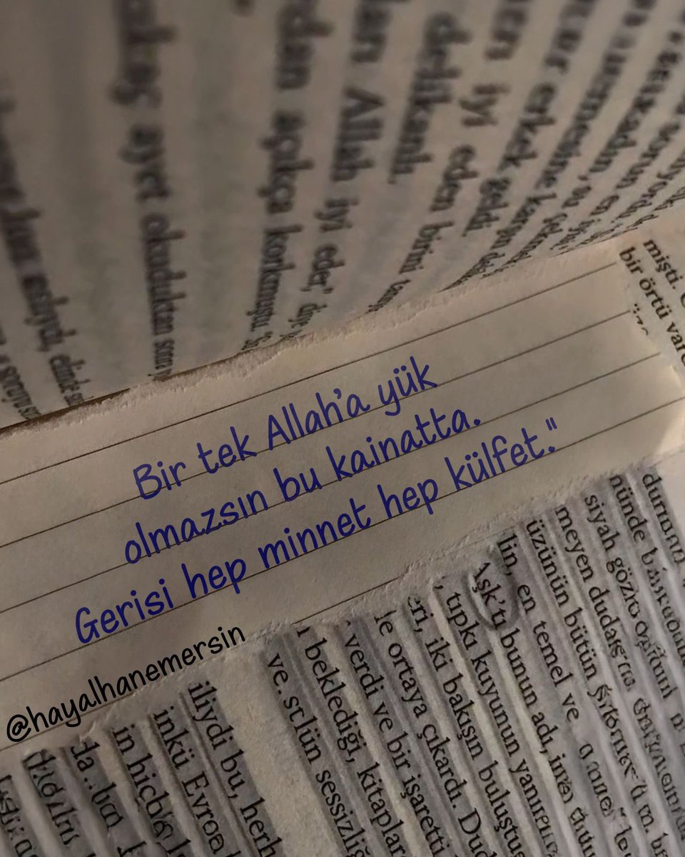 Monna Rosa (@ayaserenat) on Twitter photo 