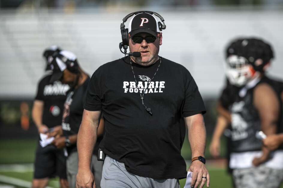 According to emerging reports, former Iowa State standout and current Prairie High School head coach Kyle Knock has surged to the forefront of the Cyclones’ head-coaching search. His strong leadership reputation and deep ties to the program have positioned him as the front runner