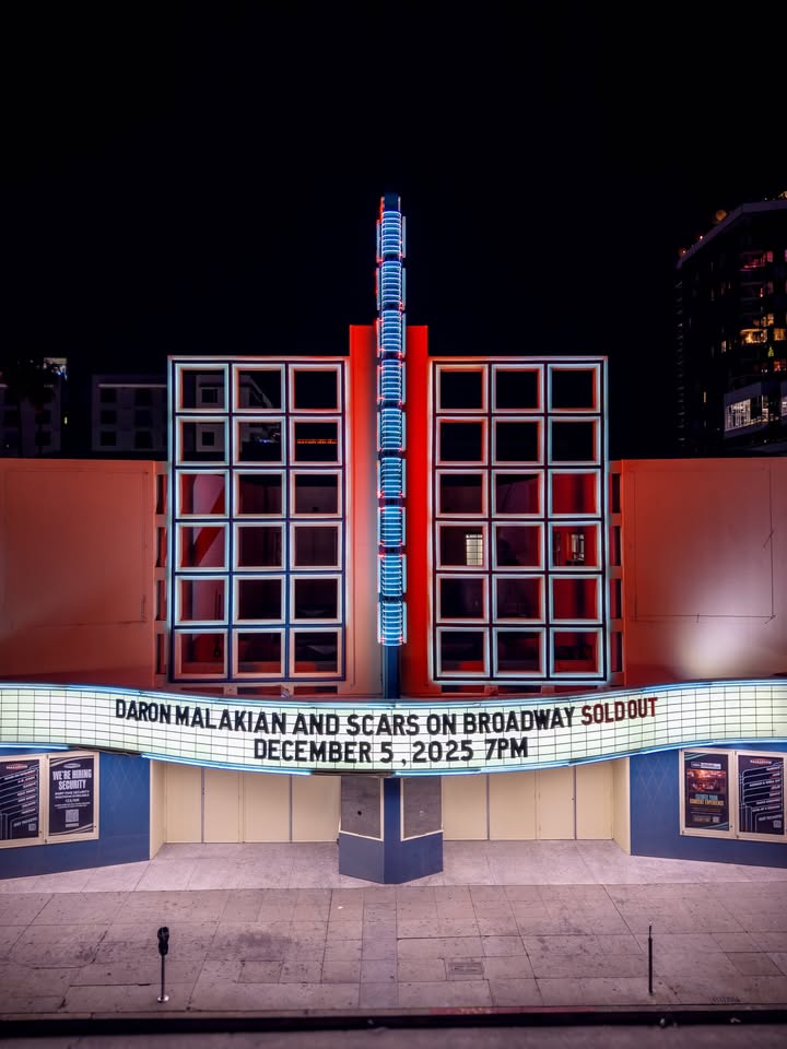 Hollywood will be Scarred for Life!!!

Doors 7pm
King Woman 8pm
DMSOB 9pm 

📷: <a href="/audiomassacre/">Clemente Ruiz</a>