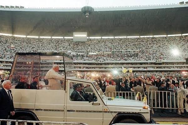 MarkOnce tweet media