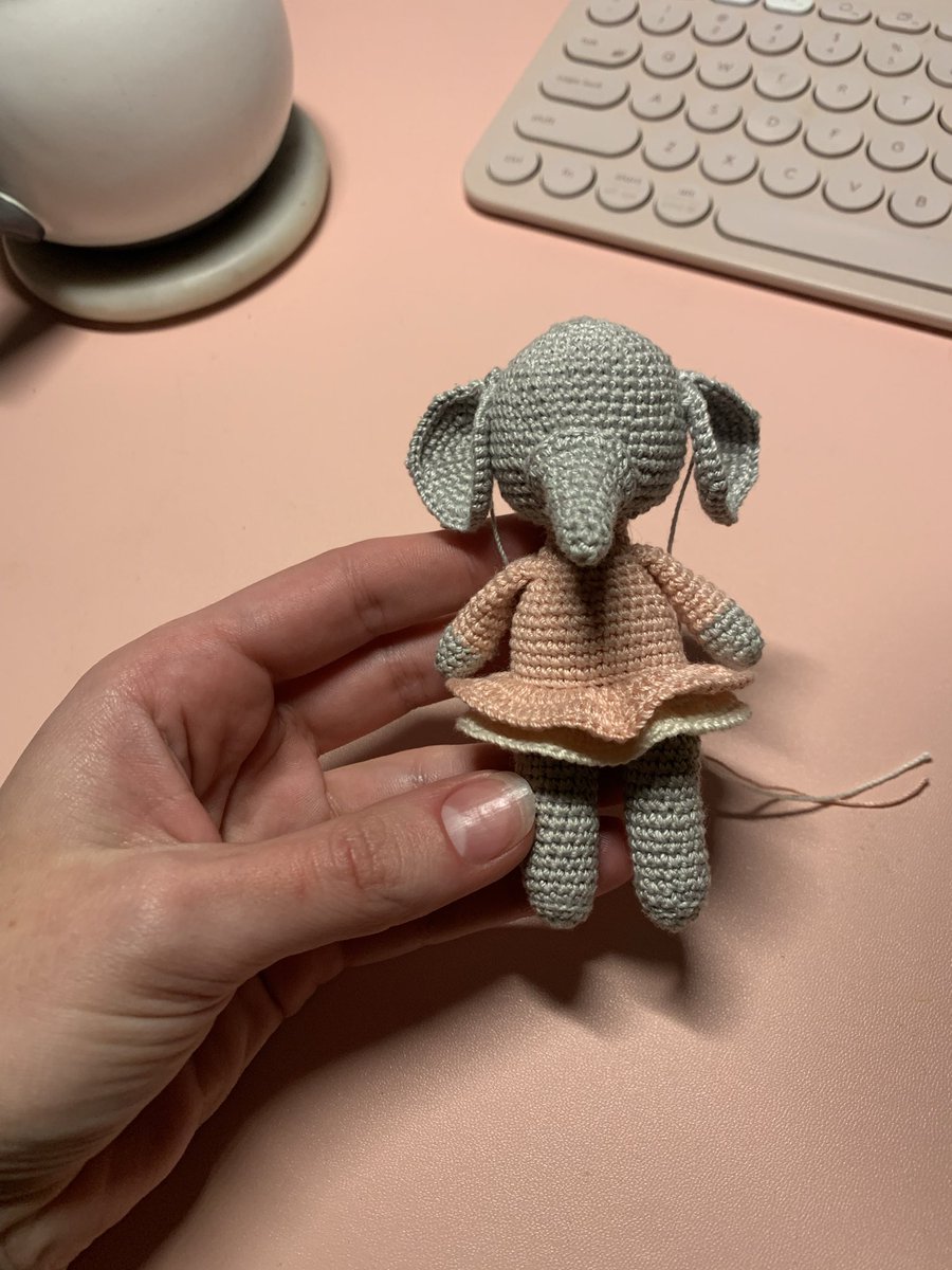 hi! heres a small selection of dolls ive made recently :)