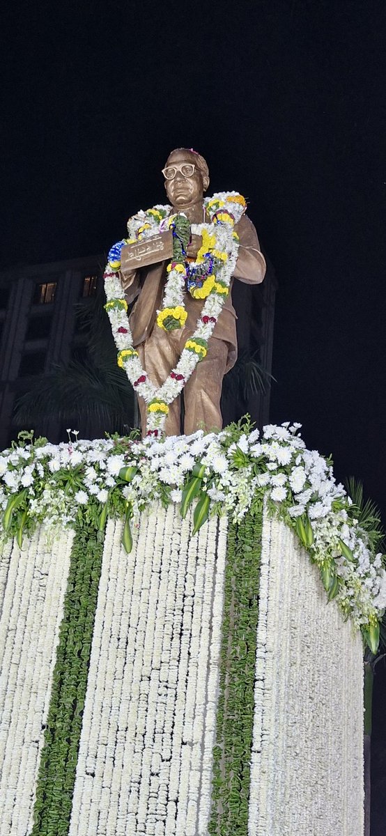 Ravikedar01's tweet photo. विश्वरत्न, बोधिसत्व, महामानव
डॉ. बाबासाहेब आंबेडकर
यांच्या पवित्र स्मृतीस विनम्र अभिवादन… 🙏

जय भीम https://t.co/4YhqV43LFd