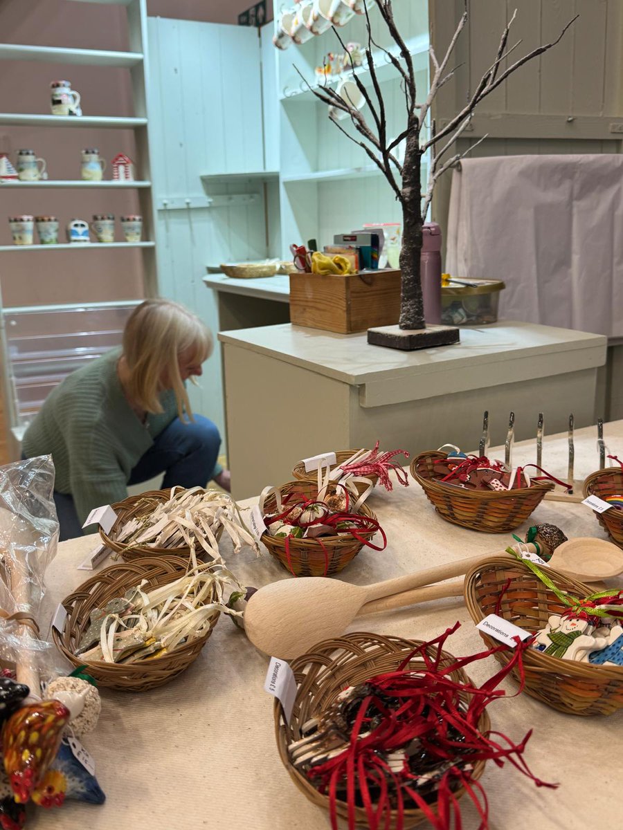 We’ll see you tomorrow for the opening at 10 AM at Midhurst College! Come and explore amazing handmade gifts. Don’t miss out! ✨

#HandmadeGifts #MidhurstCollege #GiftIdeas #ShopLocal #UniqueFinds #CraftedWithLove #SupportLocalArtists #OpeningDay #MustSee