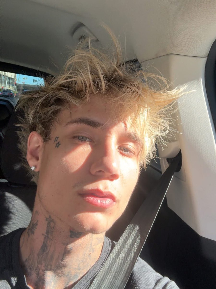 hey here’s a new side by side. you’re welcome.