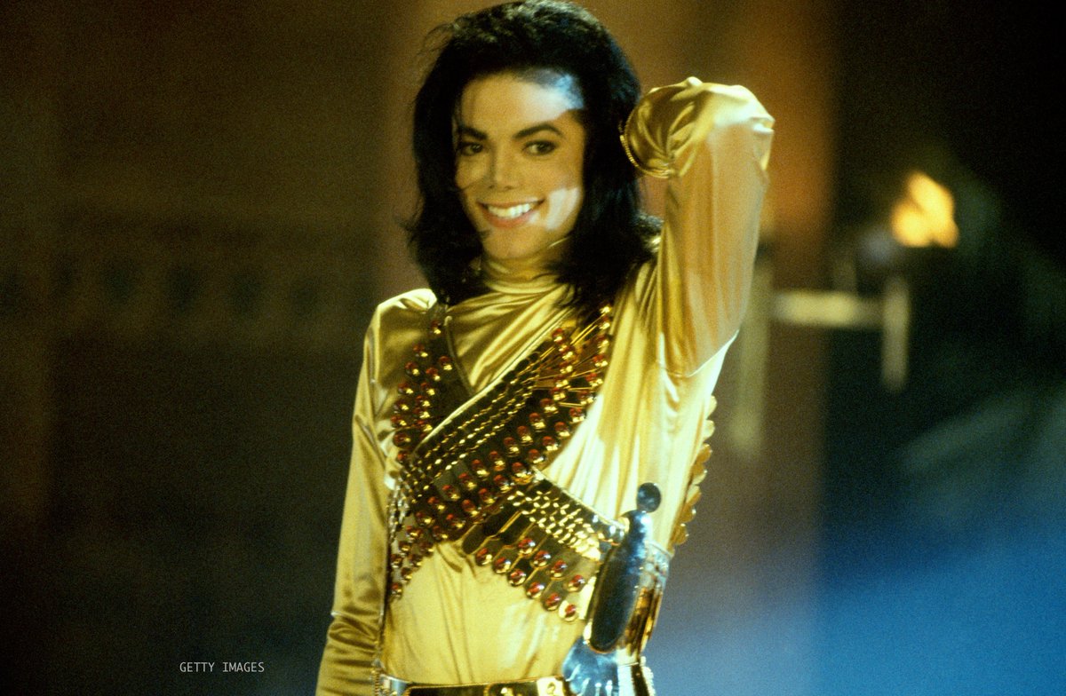 May this holiday season bring you many smiles and plenty of time with family and friends.