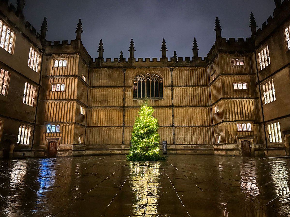 End of Michaelmas Term and completed DPhil confirmation. After all these years the magic is still there. I still can’t believe I get to do what I do in a place like #Oxford. Truly I’m so lucky.