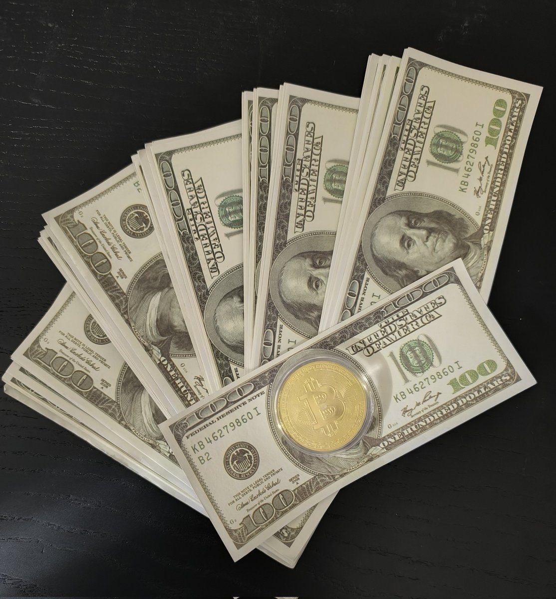 $100 μπορεί να μη σου αλλάξουν τη ζωή…
Αλλά σίγουρα θα σου φτιάξουν τη μέρα 😎

🎁 Συνεχίζουμε με το 2o Giveaway του μήνα! (2/5)

Για συμμετοχή τα γνωστά:
❤️ Like 
🔄 Retweet 
✅Subscribe youtube.com/@cryptocapital… 

*Tag ένα φίλο δεν είναι απαραίτητο, αλλά θα εκτιμηθεί δεόντως 🙂