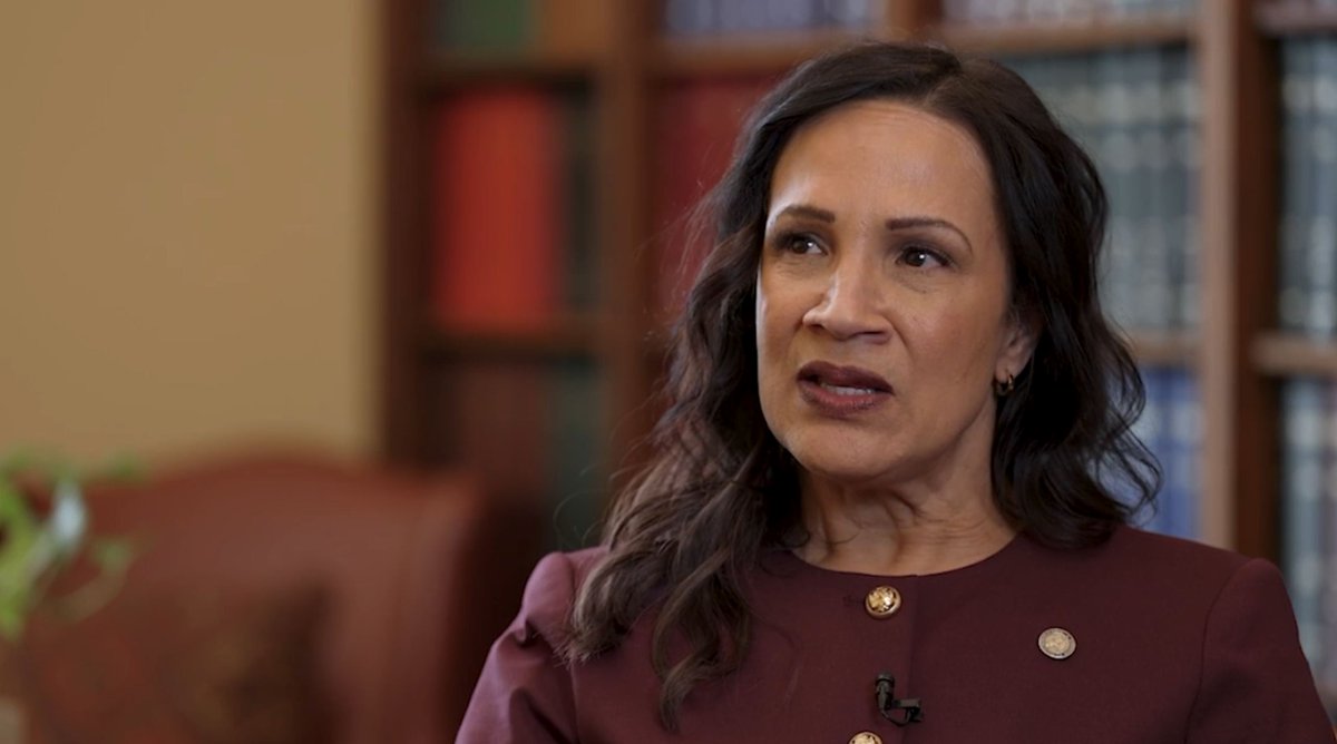 Under-Told Stories tweet media