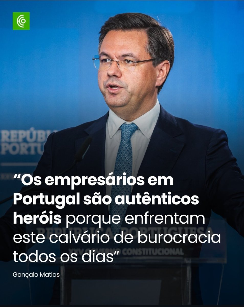 "Herói" é a mulher operária negra que vive numa "Zona Urbana Sensível" e que se levanta às 5 da manhã para vir ao centro de Lisboa limpar os escritórios destes merdas, que nem lhe pagam um salário que lhe permita pagar a renda e alimentar decentemente os filhos.