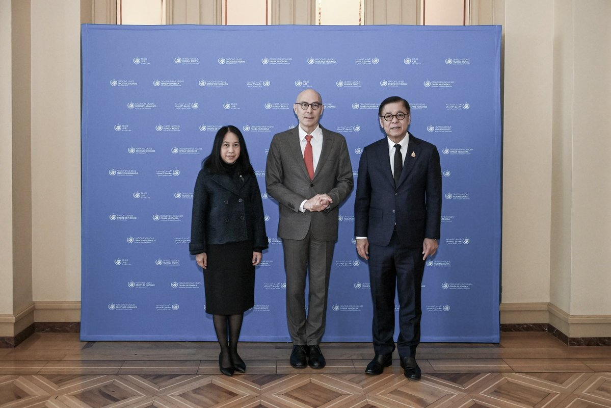 FM <a href="/SihasakPh/">Sihasak Phuangketkeow</a> met with the UN High Commissioner for Human Rights and clarified TH’s position regarding the TH - Cambodia border situation, reaffirmed that the 18 POWs under TH’s custody are being treated in accordance with IHL and visited regularly by ICRC. Both sides welcomed