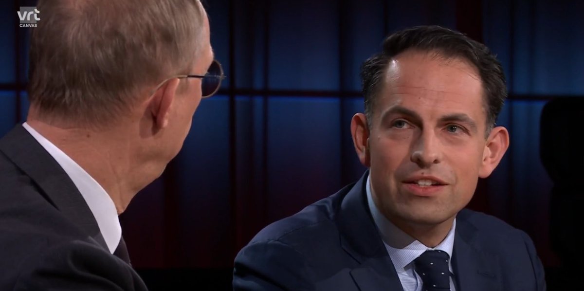 "De Brusselse ‘kerststal’ zonder gezichten is niet enkel een lelijk ding, het kost ook nog eens 65.000 euro. De linkse elite stoort zich er blijkbaar aan dat mensen nu zeggen: 'Tot hier en niet verder.' Wat hadden ze eigenlijk verwacht?" <a href="/tomvangrieken/">Tom Van Grieken</a> #deafspraakopvrijdag