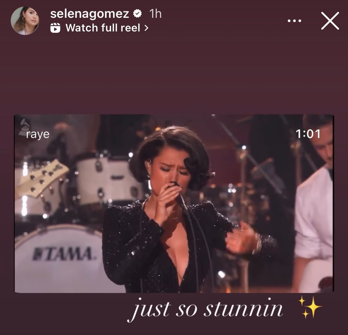 Selena Gomez shows love to Raye.