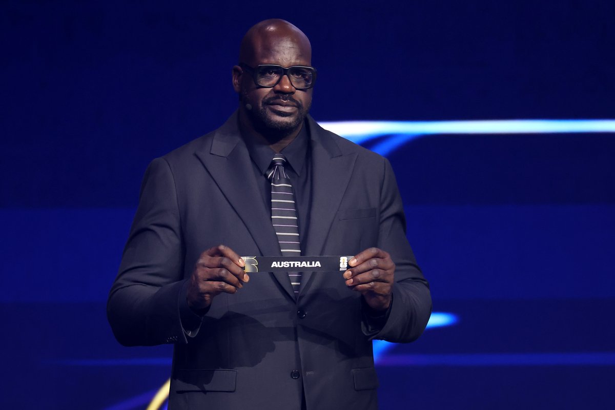 Socceroos's tweet photo. Shaq pulling Australia out at the #FIFAWorldCup 2026 draw wasn't on our bingo card for this year 😂

#Socceroos #ForeverGolden https://t.co/nmxurEUHKI
