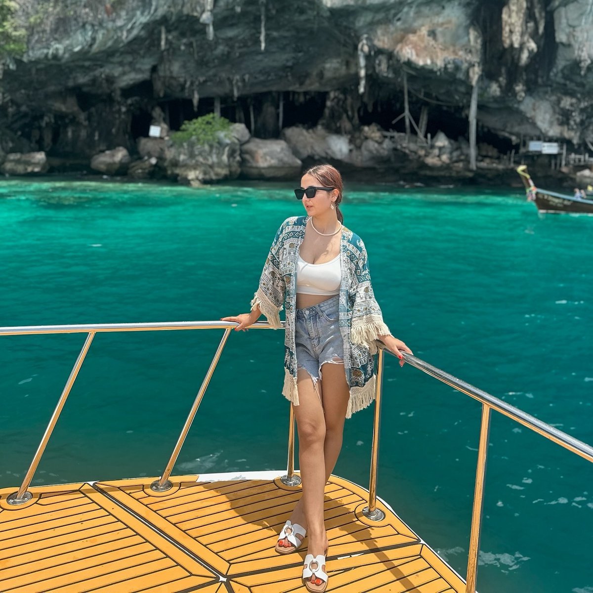 coderForLife04's tweet image. Hey @X ,

I am looking to #CONNECT with folks interested in:   

Machine Learning  
Artificial Intelligence     
Data Analyst  
Data Science    
Data Engineering  
Software Development        

Let’s grow, share and #LearnInPublic together   

I follow back🙌 

#letsconnect