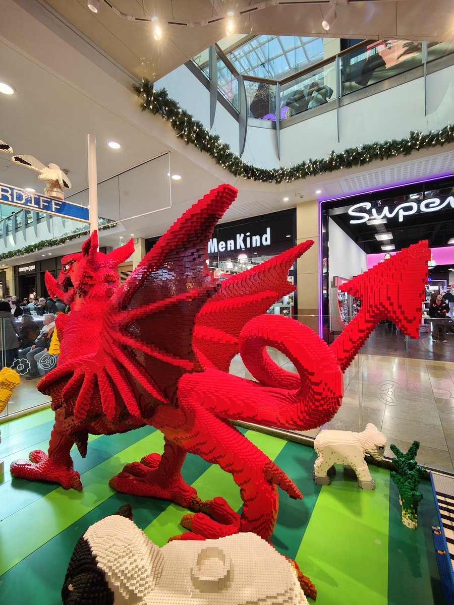 Dave West tweet media