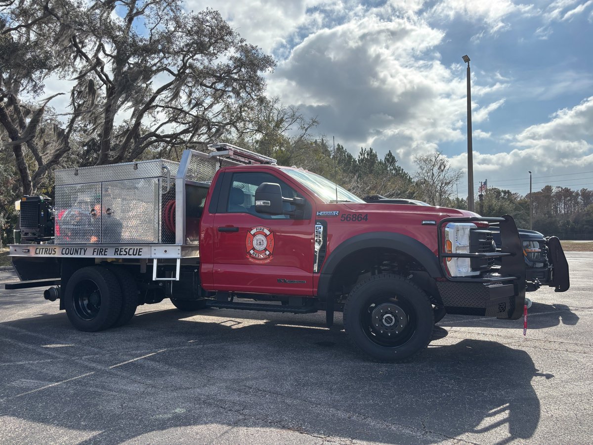 🚨 Four new units now in service!
🛻 2 Battalion Chief trucks (2024 F150s)
🔥 2 @warriorbrushtrucks (F550s, 400 gal, Class A foam)
Old BC trucks now serve in key operational roles with less road time.
Another step forward in our fleet replacement plan!
#CCFR #NewApparatus