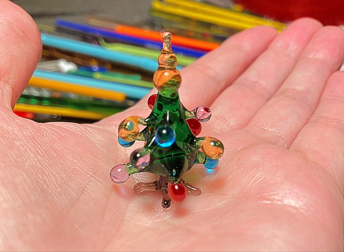 Jedna mini, ko nema mesta za veliku izvolte 🎄💫