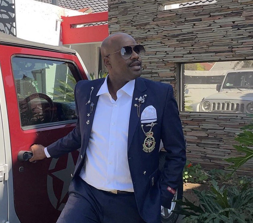 AdvoBarryRoux's tweet photo. Arrest Vusimuzi Cat Mtalala &amp; Julius Mkhwanazi for the death of Marius “Vlam” van der Merwe known as Witness D &amp; throw away the keys. Arrest Shadrack Sibiya &amp; Senzo Mchunu too just for control. #MadlangaCommission https://t.co/2ZOrkzww5g