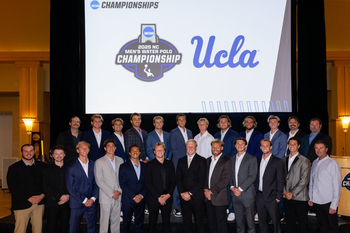 UCLAWaterPolo's tweet image. Last night was all smiles as we dined at the NCAA banquet — but today it’s back to business.
Fueled up and locked in, it's time to get to work. 💪🏽
#GoBruins 🐻🤽‍♂️ | #NCAAs