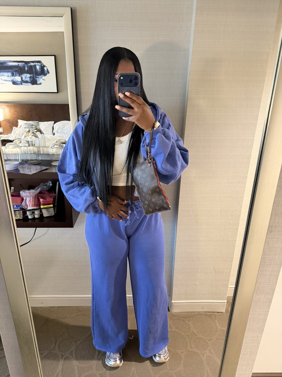 💕 (@hmartinnnnnn) on Twitter photo 