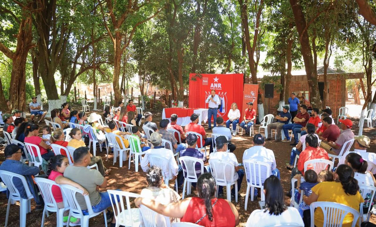 Lilian Samaniego tweet media