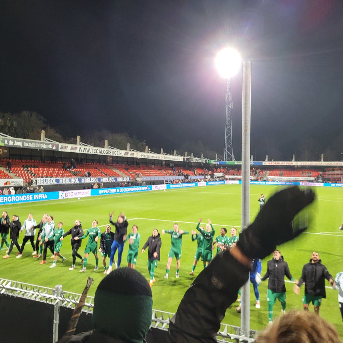 Negninorg's tweet image. #awaydaysarethebestdays #excgro