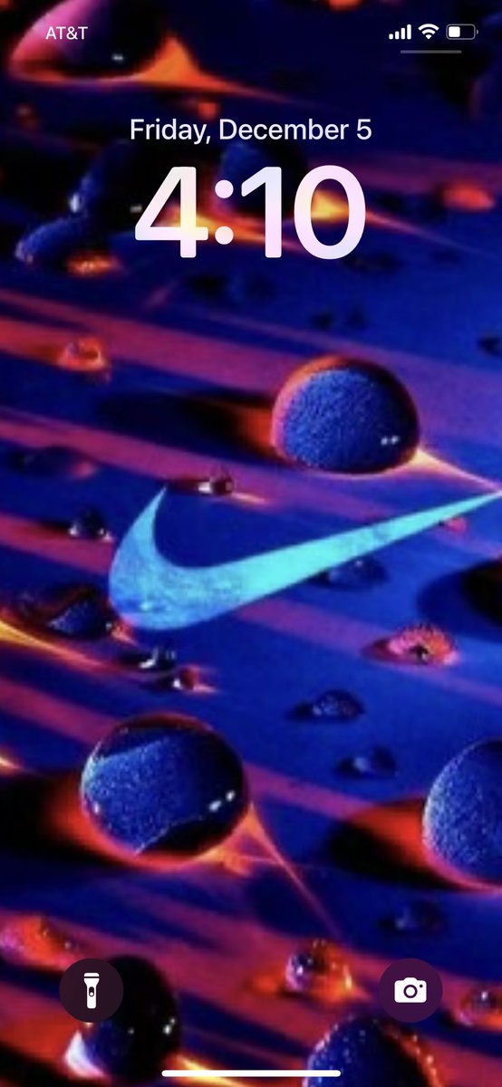 New wallpaper is soooo tuff