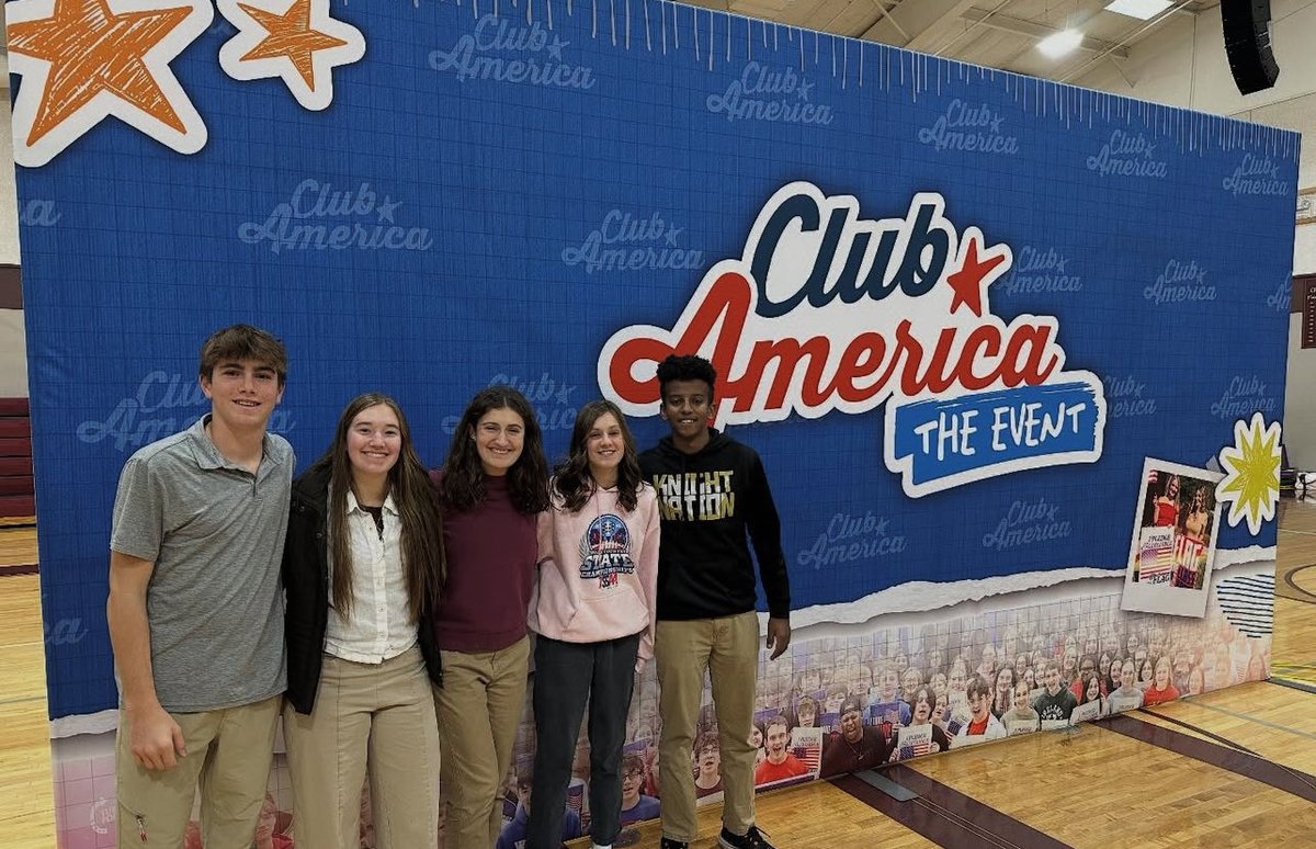 We’re walking away from this semester incredibly grateful. Our Club America students had the opportunity to hear from <a href="/rileygbarker/">Riley g barker</a> at several tour stops and each one reminded us why we do what we do.Students were inspired &amp; empowered to stand for truth with strength and grace.🇺🇸