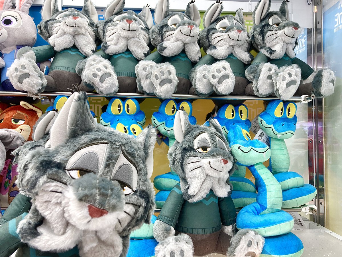 新入荷情報】 『ズートピア2 Lぬいぐるみ “パウバート””ゲイリー