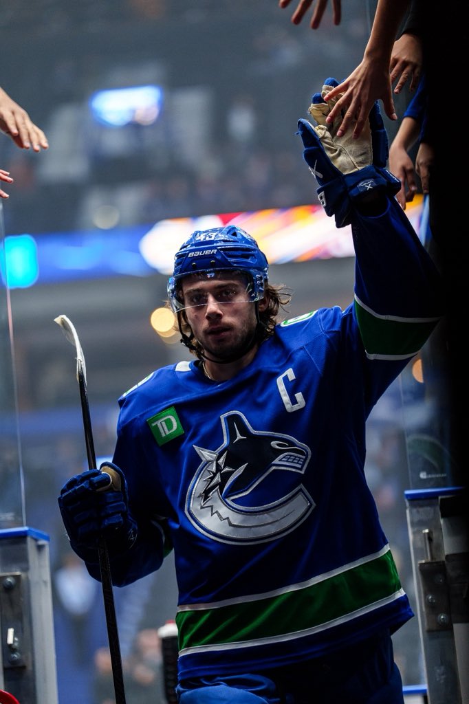 Canucks's tweet photo. Warmed and ready. 😤 https://t.co/OcAz5tDI9S