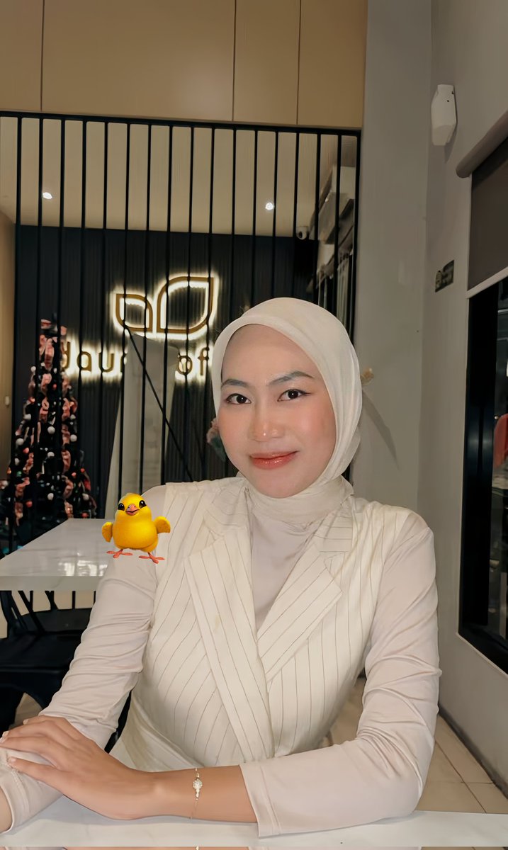 Sariiii (@pommocca) on Twitter photo 