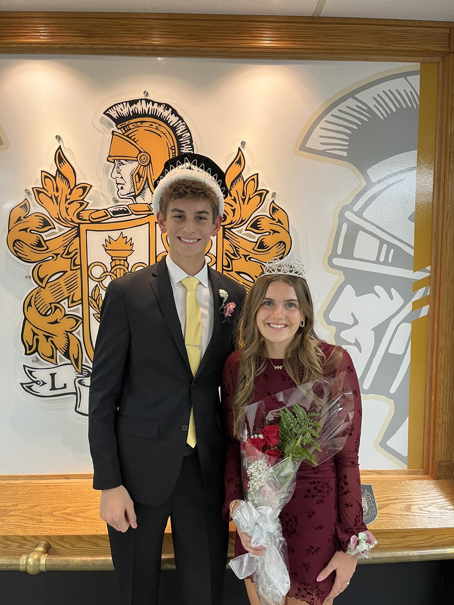 BotkinsCCTF's tweet image. Owen Zimpfer, homecoming king 
Addison Blindauer, homecoming queen
Cross country runners, both of them 

Coincidence?