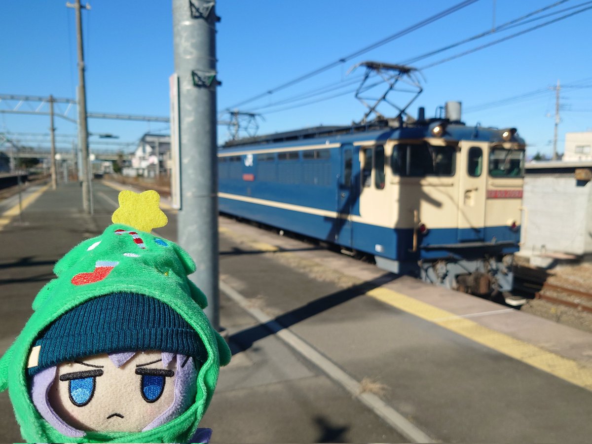 明け。
今日はアトレカード集めと時間があれば中野🍩に行きます😠