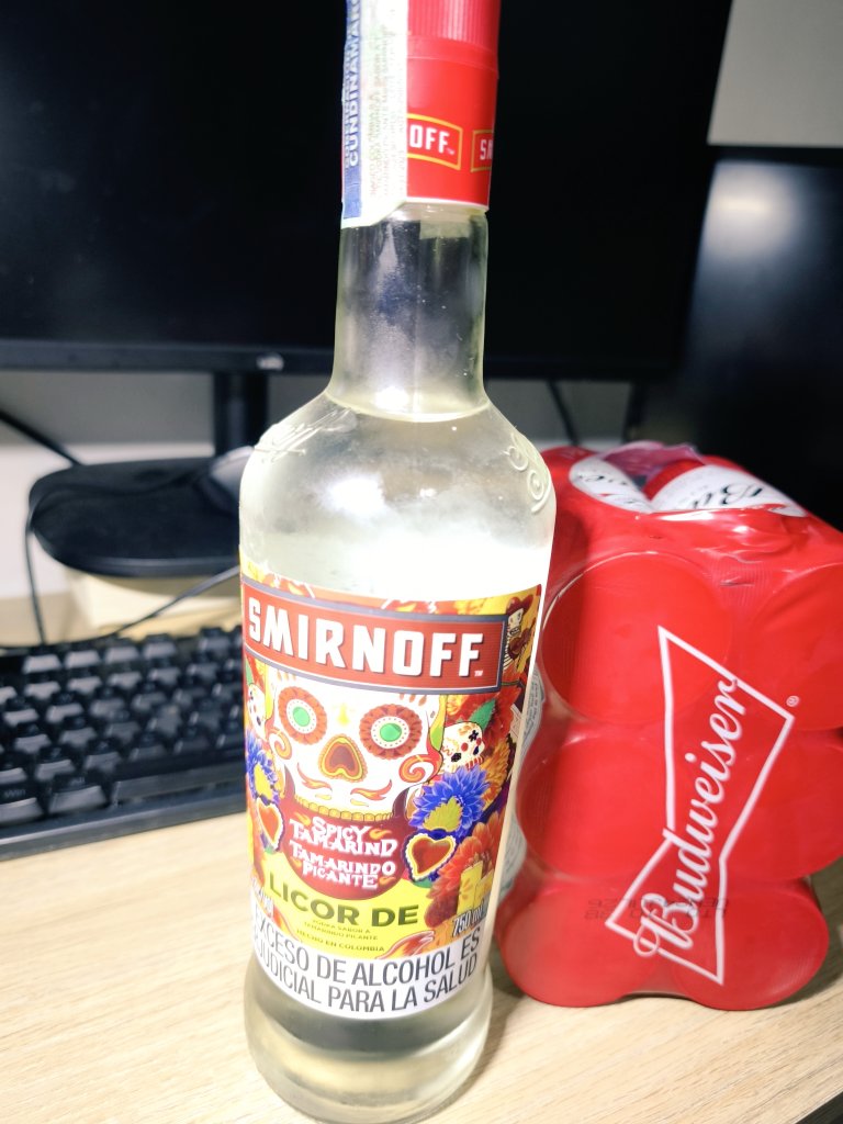 A partir de ahora, no respondo por mis actos.

*Se queda dormido rápido*
#Smirnoff