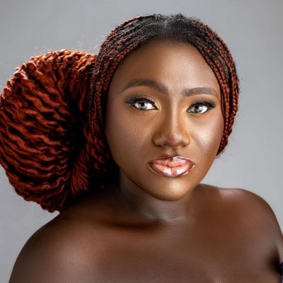 ashmarrie9's tweet photo. #NewProfilePic https://t.co/5ax8vJgBDR