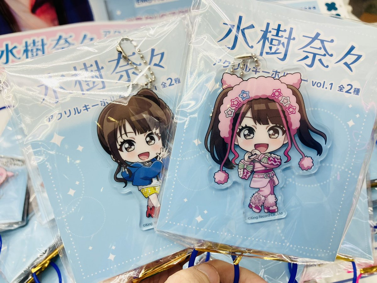 🐧 水樹奈々 × GiGOキャンペーン 🐧 本日から開催です✨ ・アクリル