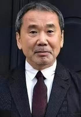 日本作家村上春树：
“我父亲是侵华日军，我从不吃中国菜，因为我不配，我也不生小孩，因为我的身上流着恶魔的血液，这样的血脉，必须要在我这一代终结。”

他是为数不多的有良知的日本人！