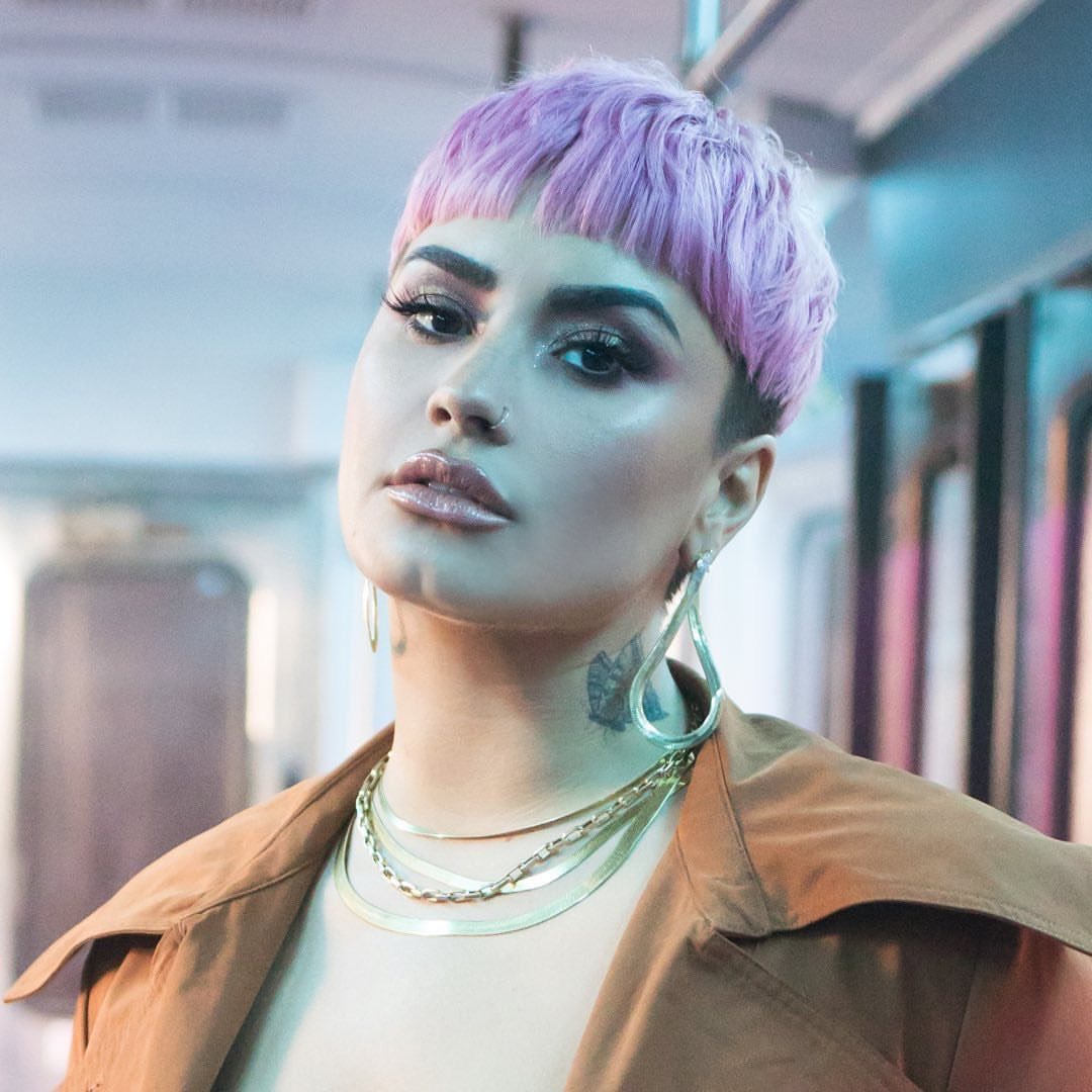demisgallery's tweet photo. demi lovato, 2021. https://t.co/SaHiVC1kuY