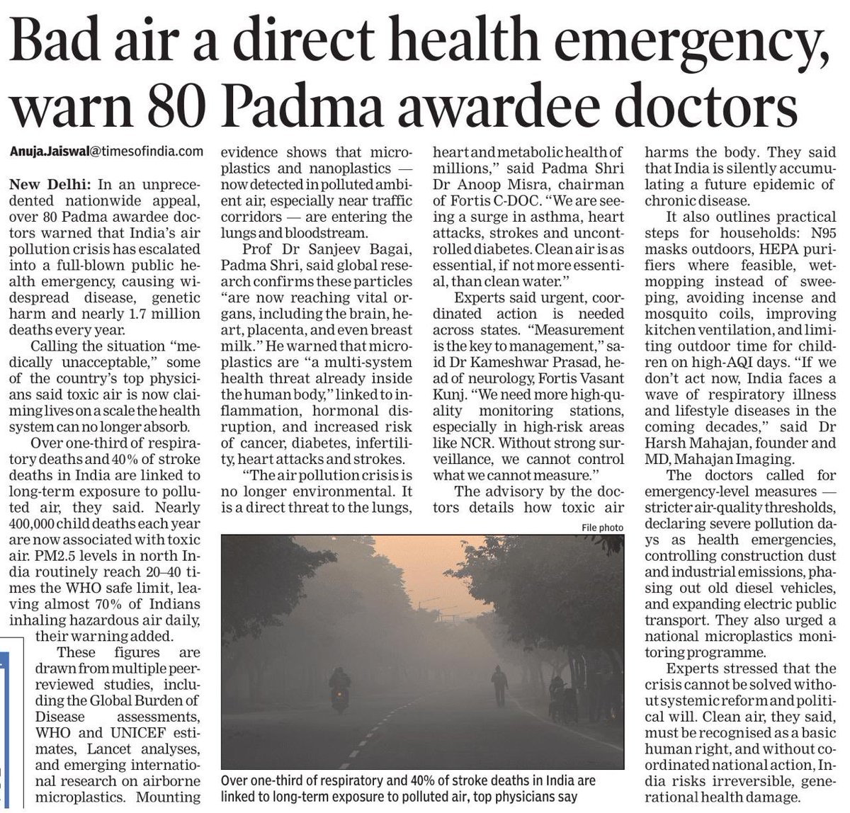 Bad air is now a direct health emergency; over 80 Padma awardee doctors warn India’s toxic skies are killing 1.7 million lives a year. PM2.5 levels are often 20‑40× WHO limits, putting 70%+ of people at risk. 
Clean air isn’t a luxury, it’s a human right.
<a href="/PMOIndia/">PMO India</a> <a href="/MoHFW_INDIA/">Ministry of Health</a>