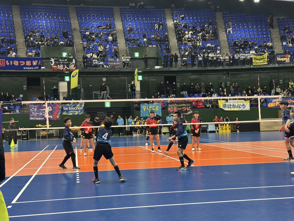 backs_sports's tweet photo. 【T-FIVE CUP2025 】
山本隆弘、企画・運営の小学生バレーボール大会『T-FIVE CUP近畿大会』本日より開催です!
#山本隆弘
#バレーボール #volleyball
#TFIVECUP #小学生バレーボール
@7takahiro5
@T5_CUP https://t.co/EWB9WBwyZn