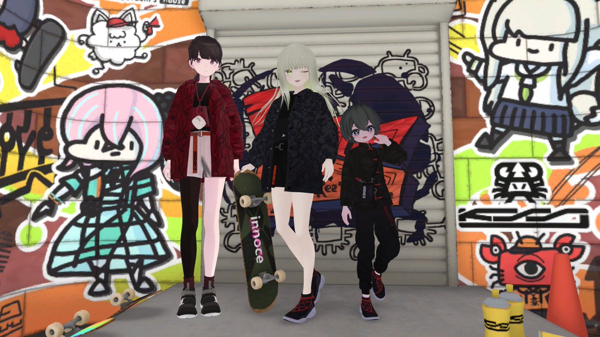 KaniStreetStore tweet media