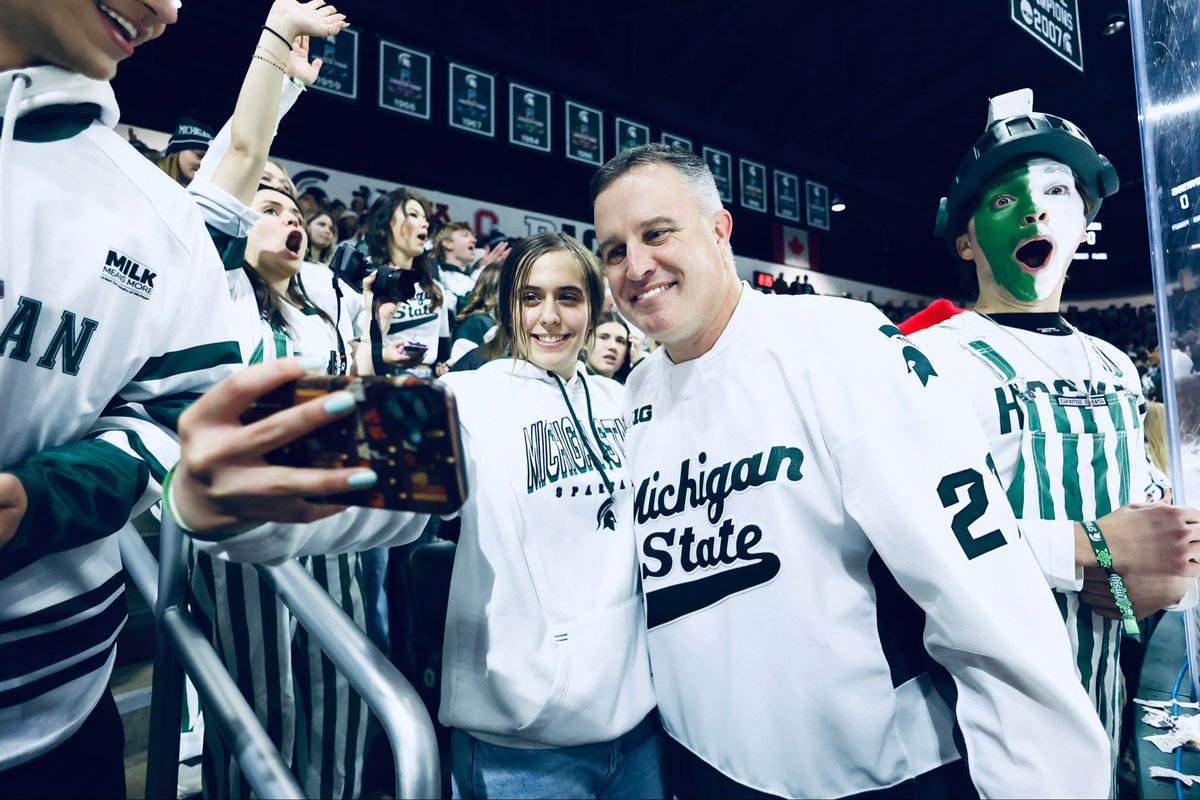 Coach Fitz is in the house! 🏠